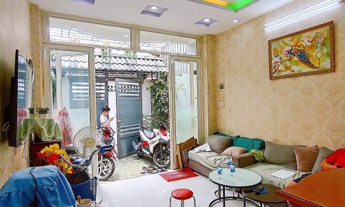 BÁN NHÀ PHÚ NHUẬN HXH  70M2 NGANG 4M  NỞ HẬU 7M THÍCH QUẢNG ĐỨC NGỢP BANK GẤP BÁN 5.7 TỶ.