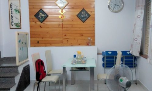 BÁN NHÀ PHÚ NHUẬN HXH 45M2 5 TẦNG NGANG 7M 4 PHÒNG NGỦ KHU VIP PHÚ NHUẬN HỒ BIỂU CHÁNH  GẤP BÁN 6.8 TỶ.