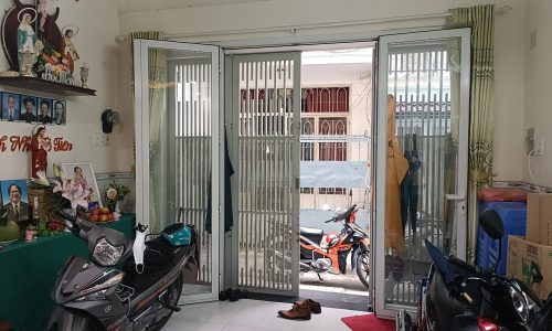 BÁN NHÀ PHÚ NHUẬN HXH 52 M2 NGANG 4M 5 TẦNG BTCT HẺM THÔNG THOÁNG LÊ VĂN SỸ 7.8 TỶ.