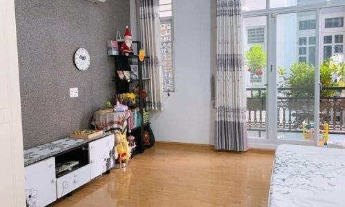 BÁN NHÀ PHÚ NHUẬN HXH NGANG 5M 4 TẦNG 4 PHÒNG NGỦ ĐẸP LUNG LINH HUỲNH VĂN BÁNH 5.5 TỶ.