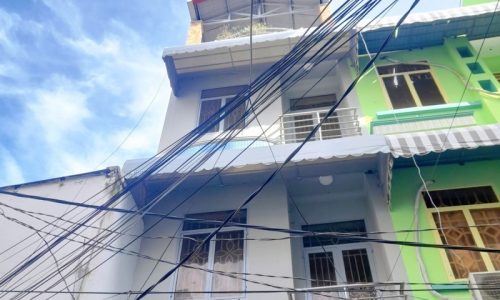 BÁN NHÀ PHÚ NHUẬN HXH 40M2 NGANG 4M 4 TẦNG 3 PHÒNG NGỦ TRẦN KẾ XƯƠNG 5.2 TỶ.