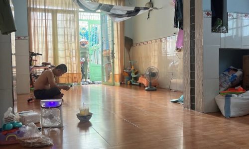 BÁN NHÀ PHÚ NHUẬN HXH 55M2 NỞ HẬU GẦN 4M HẺM THÔNG LÔ GÓC THOÁNG MÁT HOÀNG VĂN THỤ  GẤP BÁN 5.3 TỶ.