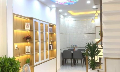 BÁN NHÀ GÒ VẤP SÁT PHÚ NHUẬN 40M2 2 TẦNG ĐẸP LUNG LINH SÁT MẶT TIỀN NGUYỄN TUÂN 4.3 TỶ.