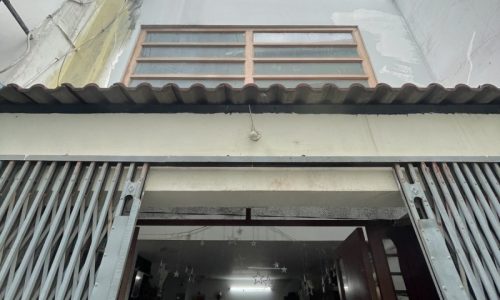 BÁN NHÀ TÂN BÌNH SÁT HXH 45M2 5 TẦNG 8 PHÒNG NGỦ NỞ HẬU 4M LẠC LONG QUÂN 5.5 TỶ.