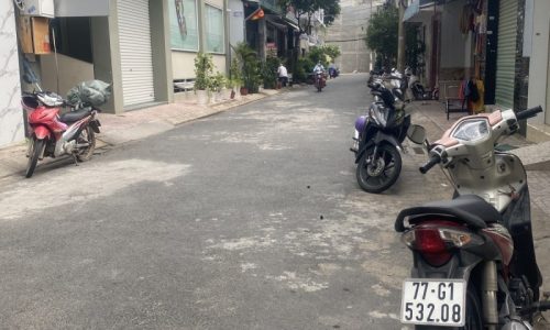 BÁN NHÀ TÂN BÌNH HẺM XE TẢI 60M2 NGANG 4M TIỆN XÂY MỚI SỔ VUÔNG LẠC LONG QUÂN 6 TỶ.