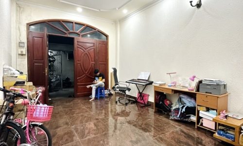 BÁN NHÀ BÌNH THẠNH MẶT TIỀN THỤT OTO VÀO NHÀ 90M2 SỔ VUÔNG 3 TẦNG NGANG 4M ĐINH TIÊN HOÀNG 11.9 TỶ.