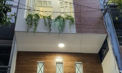 BÁN NHÀ PHÚ NHUẬN HXH 76M2 4 TẦNG NỞ HẬU 6M CHÍNH CHỦ PHAN ĐÌNH PHÙNG  8.8 TỶ.