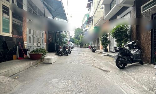 BÁN NHÀ TÂN  BÌNH OTO VÀO NHÀ 30M2 3 TẦNG NGANG 5M HIẾM NGUYỄN HỒNG ĐÀO 3.9 TỶ.