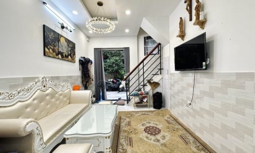 BÁN NHÀ PHÚ NHUẬN HXH 32M2 4 TẦNG BTCT NGANG GẦN 4M SÁT MT NGUYỄN ĐÌNH CHIỂU 5.5 TỶ.