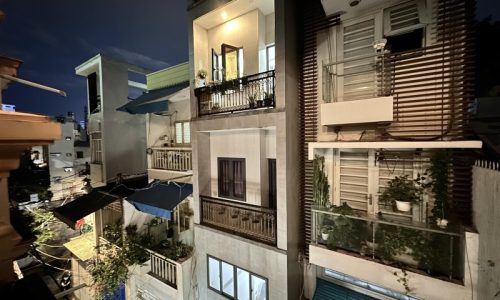 BÁN NHÀ PHÚ NHUẬN HXH 56M2 4 TẦNG 4PN SÁT MẶT TIỀN DÂN TRÍ CAO TRẦN HUY LIỆU GẤP BÁN 7.3 TỶ.