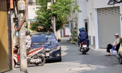 BÁN NHÀ MẶT TIỀN 20M2  NGANG 4M 3 TẦNG KD ĐỈNH TRẦN CAO VÂN 3.55 TỶ