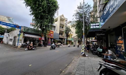 BÁN NHÀ MẶT TIỀN 50M2 3 TẦNG NGANG 4,2M KD ĐỈNH LỀ ĐƯỜNG NGUYỄN THÁI BÌNH 12.99 TỶ.