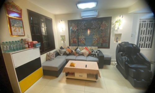 BÁN NHÀ PHÚ NHUẬN HXH 80M2 4 TẦNG NGANG 5M SỔ VUÔNG 4 PN HUỲNH VĂN BÁNH GẤP BÁN  9.3 TỶ.