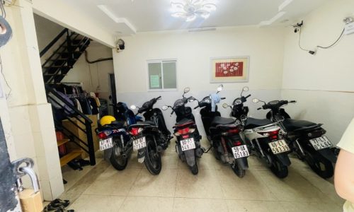 BÁN NHÀ TÂN BÌNH HXH 40M2 3 TẦNG NGANG 6M 5 PN CHDV 18T THÁNG TÂN KHAI CMT8 GẤP BÁN 4.7 TỶ.