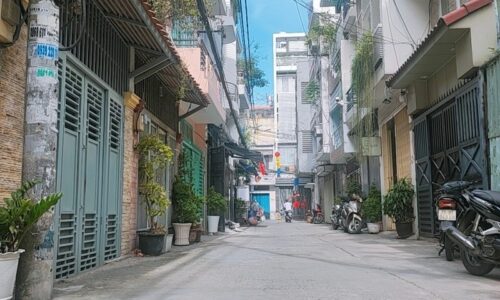 BÁN NHÀ PHÚ NHUẬN OTO VÀO NHÀ 55M2 NGANG GẦN 4M GPXD 5 TẦNG HẺM KD HUỲNH VĂN BÁNH 8.7 TỶ.