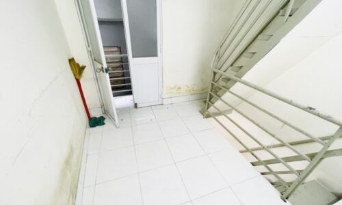 BÁN NHÀ BÌNH THẠNH 12M2 3 TẦNG NGANG 3M SÁT MT NHỎ HIẾM ĐINH TIÊN HOÀNG 1.1 TỶ.