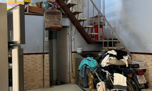 BÁN NHÀ BÌNH THẠNH HXH 50M2 2 TẦNG 3 PN NGANG 4M VUÔNG SÁT MT LÊ VĂN DUYỆT 4,9 TỶ.