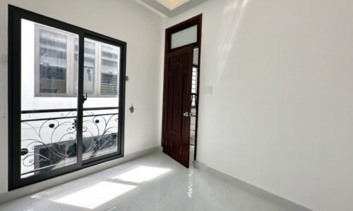 BÁN NHÀ PHÚ NHUẬN HXH 50M2 4 TẦNG NGANG 5M 4 TẦNG 5 PN SÁT MT ĐOÀN THỊ ĐIỂM GẤP BÁN  8.3 TỶ.