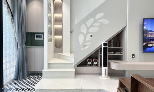 BÁN NHÀ BÌNH THẠNH HXH 70M2 3 TẦNG NGANG 5.3M 4 PN ĐẸP LUNG LINH HOÀNG HOA THÁM  GẤP BÁN 8.9 TỶ.