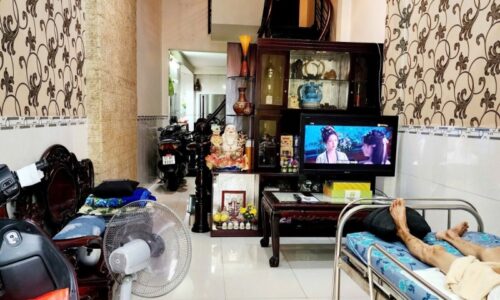 BÁN NHÀ TÂN BÌNH HXH 70M2 5 TẦNG NỞ HẬU 5M 5 PN CHDV NGUYỄN BẬC GẤP BÁN  7.6 TỶ.