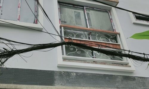 BÁN NHÀ PHÚ NHUẬN HXH 60M2 4 TẦNG NGANG 6M 4 PN SÁT MT ĐẸP MỚI HOÀNG HOA THÁM 8.8 TỶ.