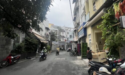 BÁN NHÀ PHÚ NHUẬN HẺM XE TẢI 120M2 2 TẦNG NGANG 10 KD ĐỈNH HẺM THÔNG HOÀNG VĂN THỤ NGỢP BANK GẤP BÁN  8.8 TỶ.